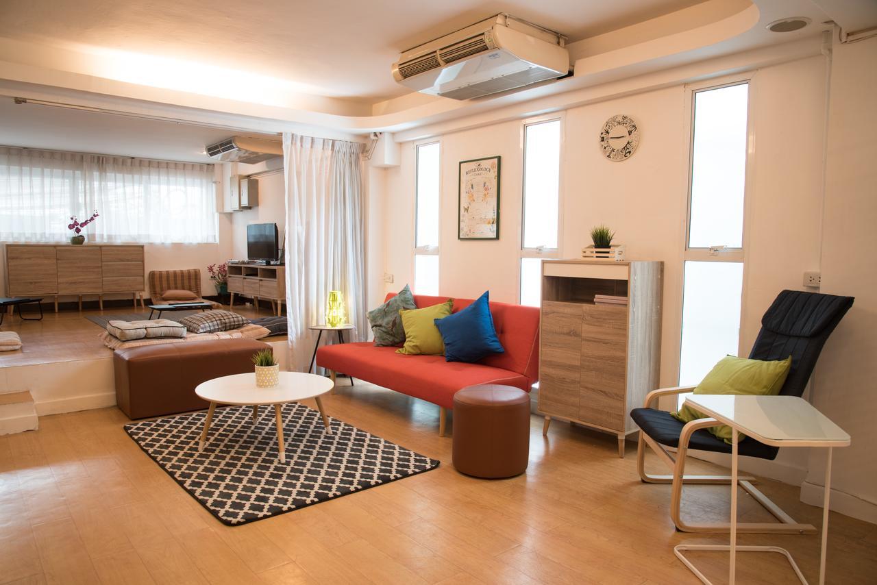 Bed & Body Hostel Bangkok Buitenkant foto