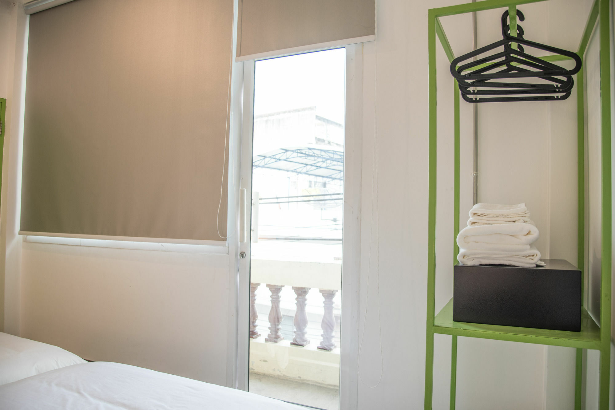 Bed & Body Hostel Bangkok Buitenkant foto